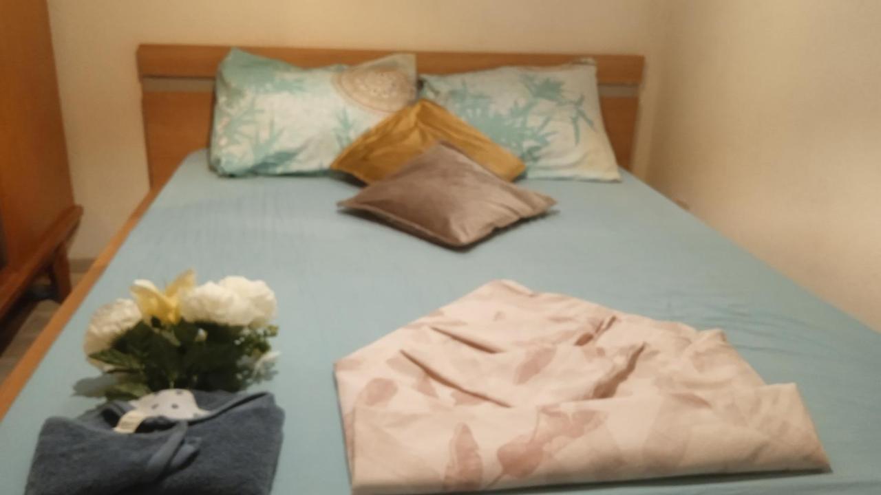 Chambre D'Hote Au Centre Ville アルル エクステリア 写真